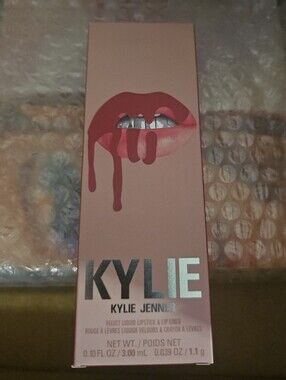 NIB Kylie Cosmetics Lip Kit Posie K